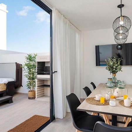 יאיזה Villa Palmera Jacuzzi מראה חיצוני תמונה
