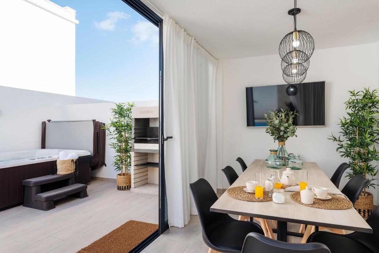 יאיזה Villa Palmera Jacuzzi מראה חיצוני תמונה